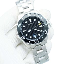 TAG HEUER Aquaracer Professional 300M Automatic Men's Watch Size Stainless Steel Case Leather STRAP Silver Case
