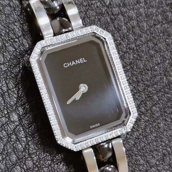 Chanel j12 Ceramic Quatz Stainless Steel Mens/womens Watch Stainless Steel Case Silver Case New Black Case